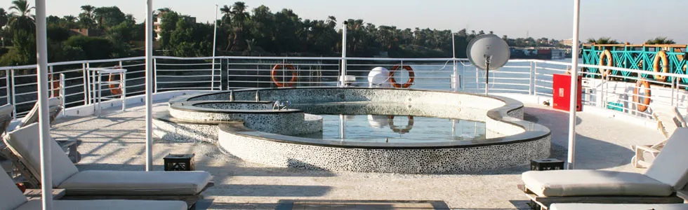 Farida Nile Cruise Luxor Aswan with Nilo Cruise 10
