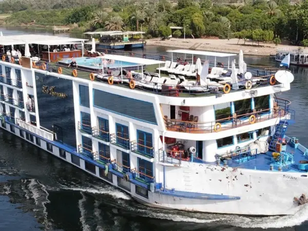 3 Nights / 4 Days MS Royal La Terrasse Nile Cruise Aswan to Luxor