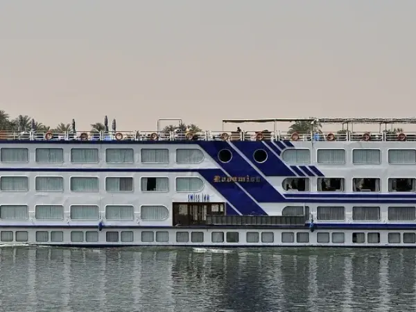 7 Nights / 8 Days Radamis II Nile Cruise Aswan Luxor (Aswan round trip)