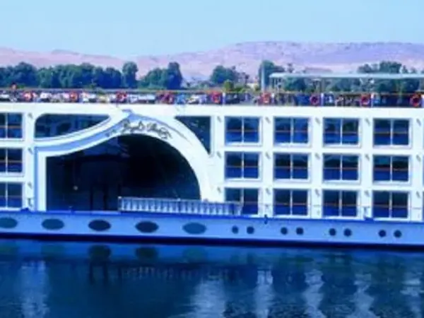 3 Nights / 4 Days Royal Princess Nile Cruise Aswan to Luxor